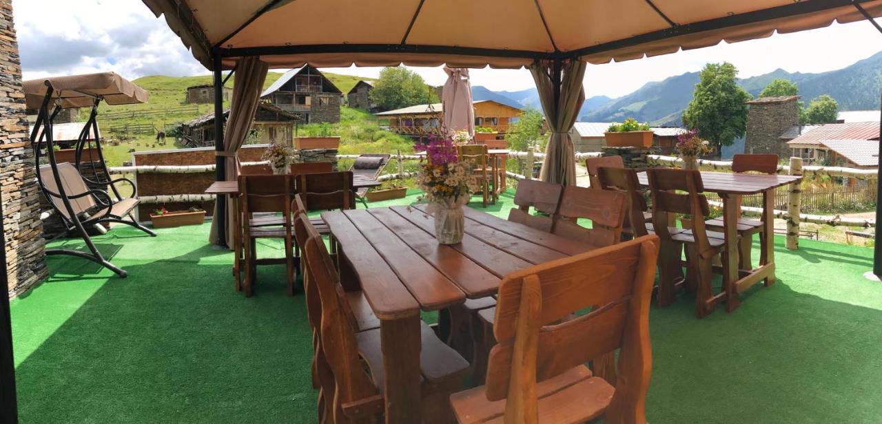 Guest House Gordila Omalo Ngoại thất bức ảnh