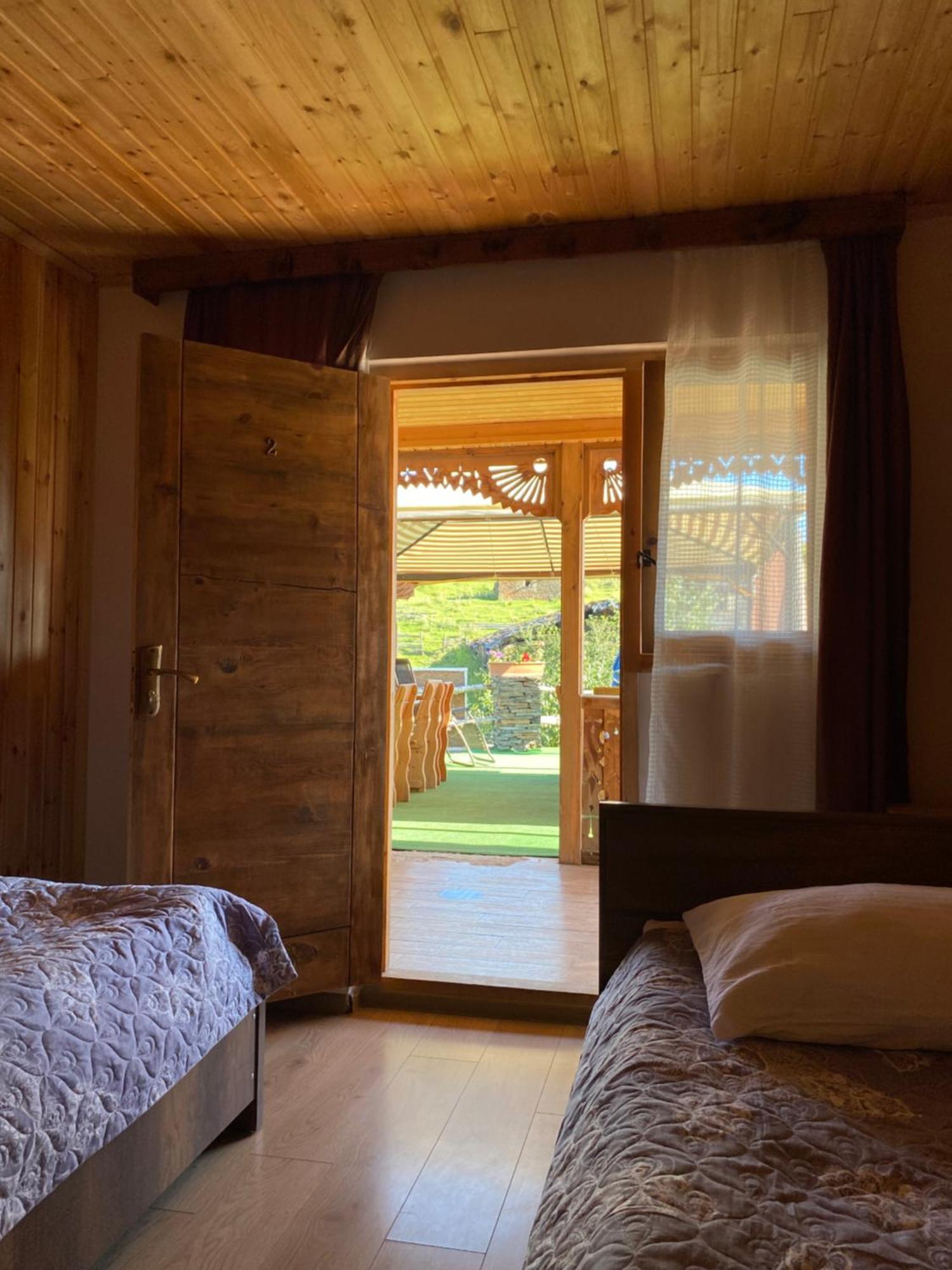 Guest House Gordila Omalo Ngoại thất bức ảnh